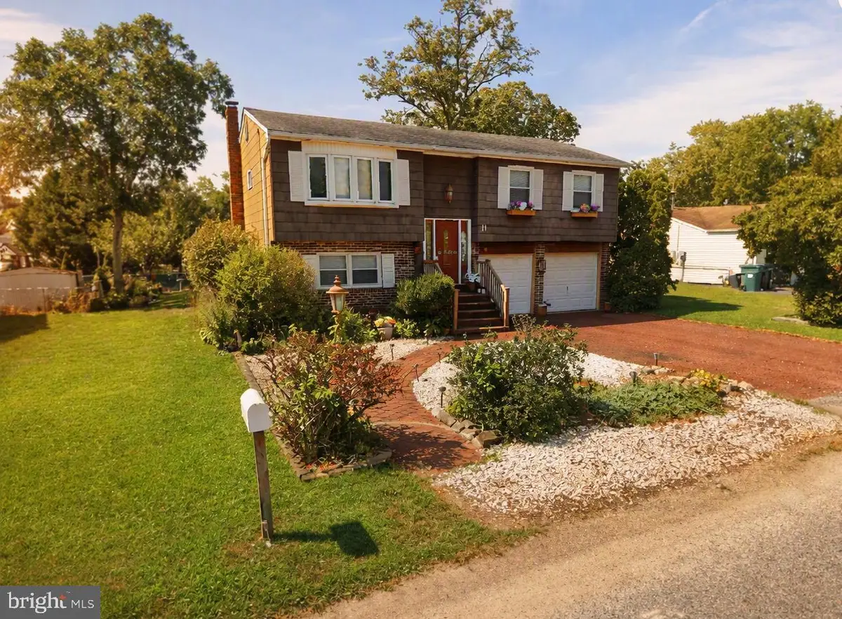11 Spruce Dr, Little Egg Harbor, NJ 08087 - #1