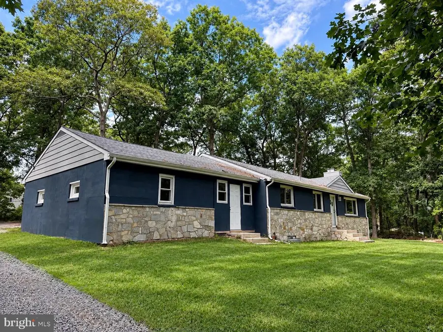 135 S Main St, Barnegat, NJ 08005 - #2