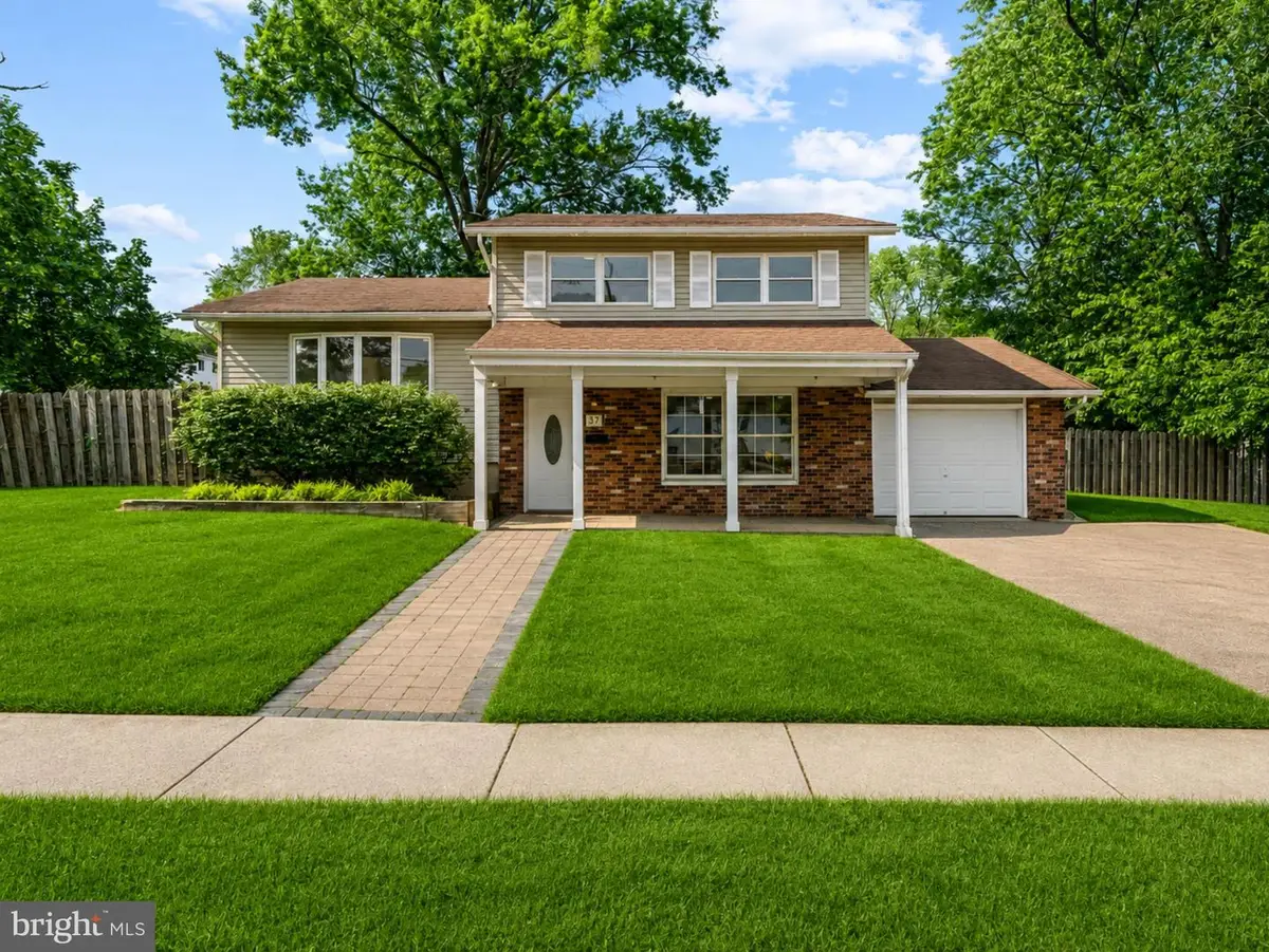 37 Bryant Dr, Jackson, NJ 08527 - #1