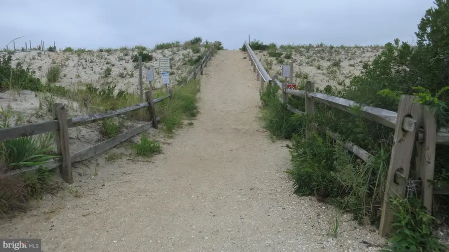 222 Leeward Ave, Beach Haven, NJ 08008 - #3