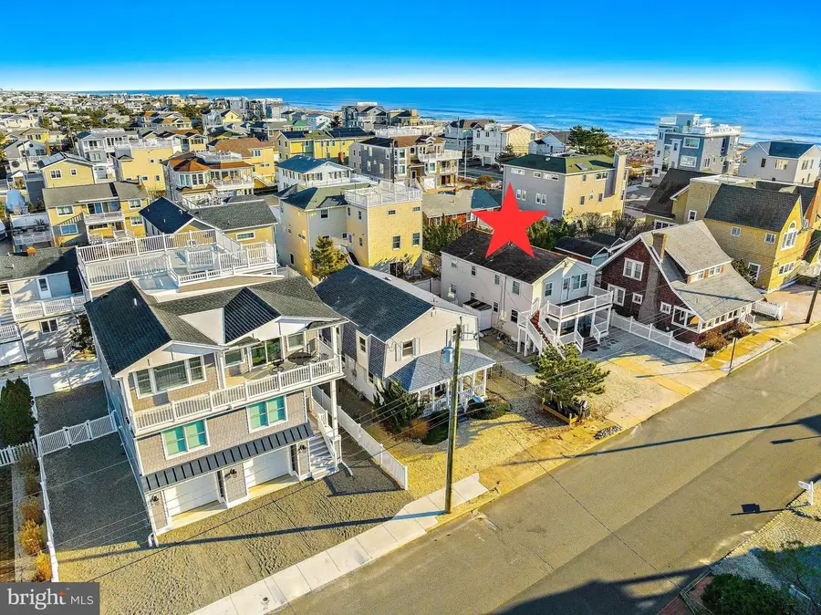 25 E 49th St, Long Beach Township, NJ 08008 - #2
