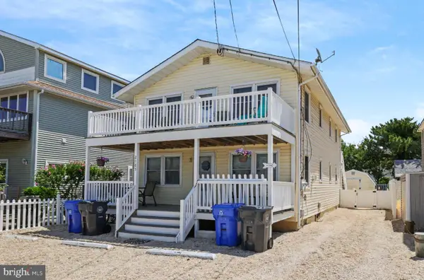 2105 S Bay Ave, BEACH HAVEN, NJ 08008