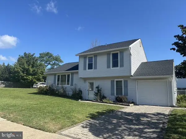 48 Georgetown Blvd, BARNEGAT, NJ 08005