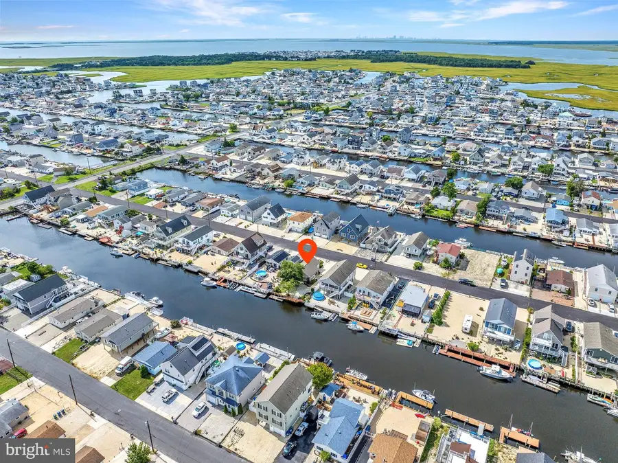 26 W Potomac Dr, Little Egg Harbor, NJ 08087 - #2