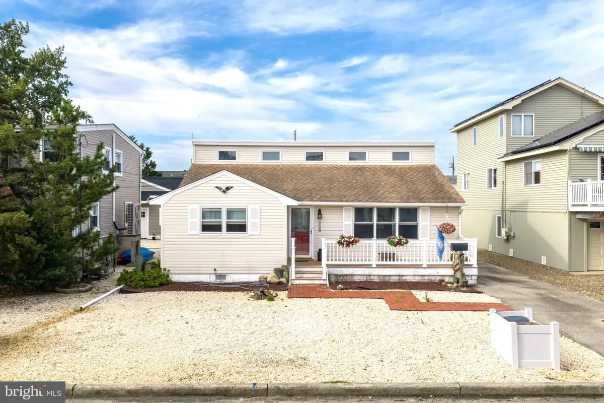 270 N 3rd St, Surf City, NJ 08008 - #1
