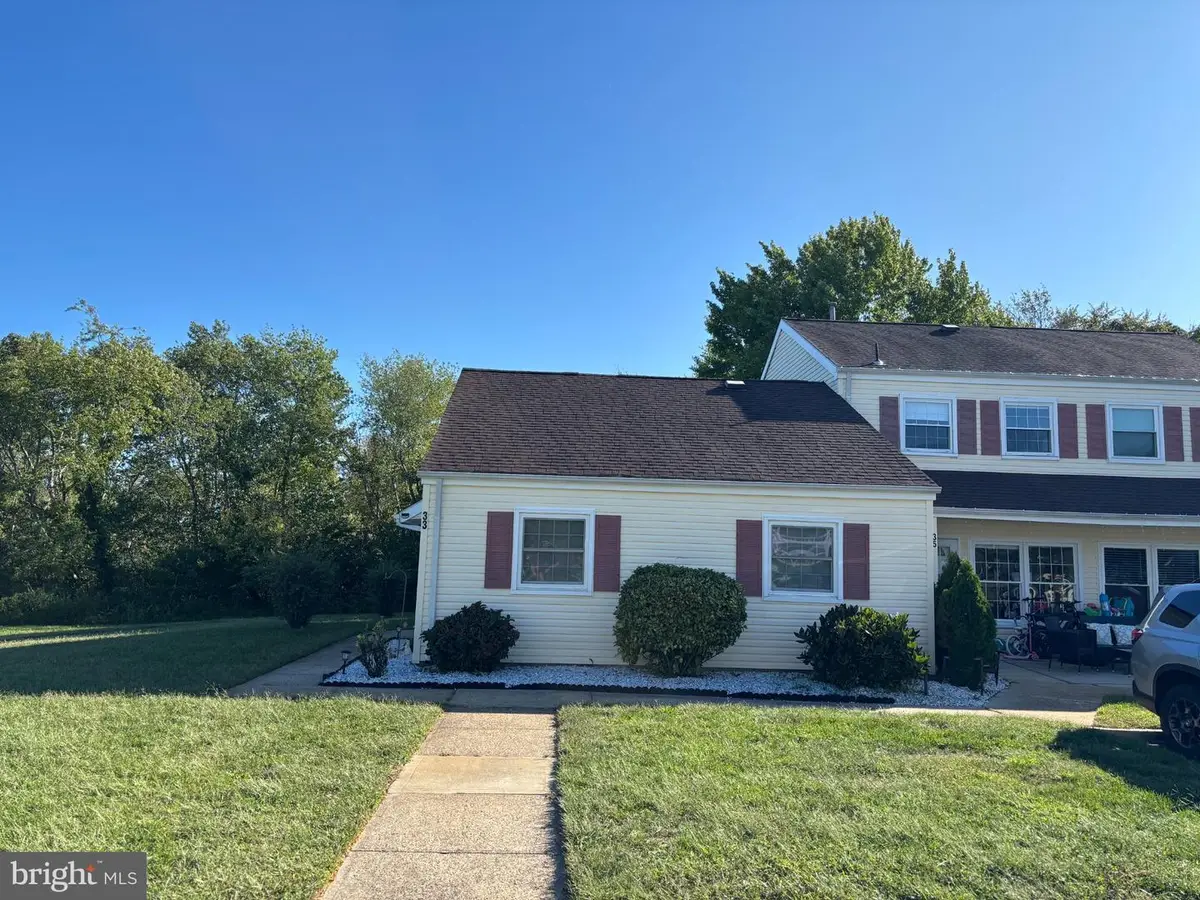 33 Mediterranean Ct, Barnegat, NJ 08005 - #1