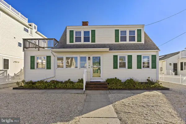 126 E Old Whaling Ln, LONG BEACH TOWNSHIP, NJ 08008