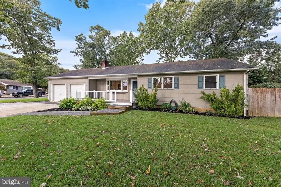 230 Hemlock Ln, Forked River, NJ 08731 - #2