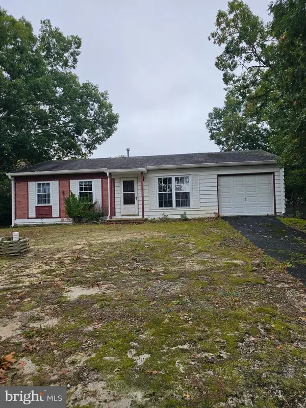 42 Jiran Rd, WEST CREEK, NJ 08092