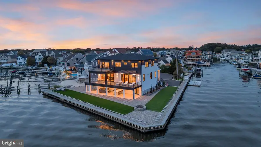 247 Bay Dr, Toms River, NJ 08753 - #3