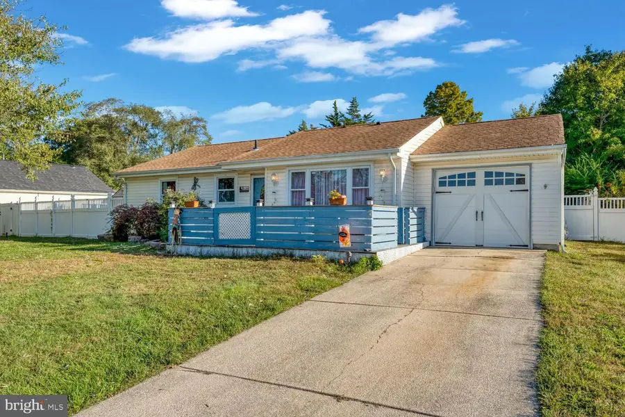 112 Cayuga Lake Dr, Little Egg Harbor, NJ 08087 - #3