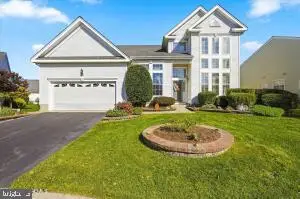 8 Blue Branch Ct, BARNEGAT, NJ 08005