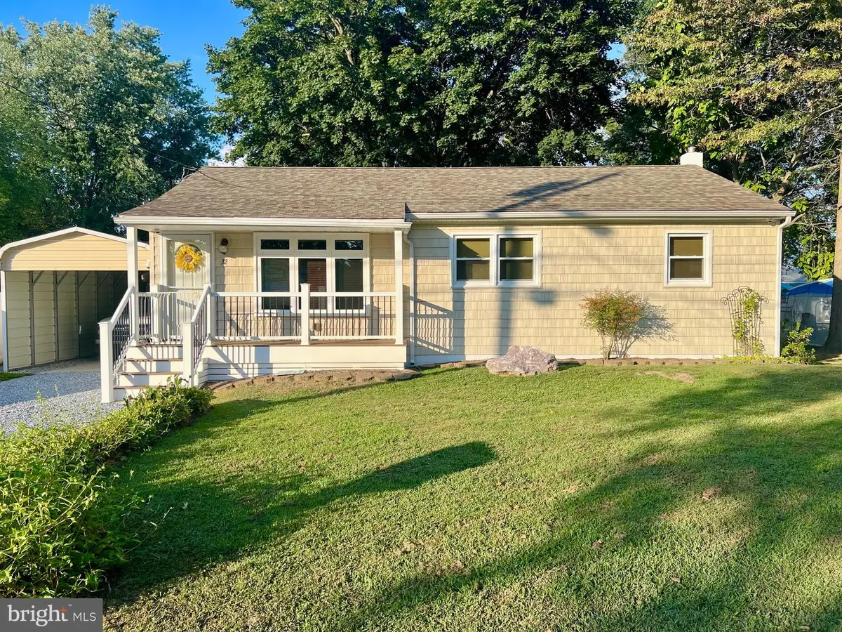 32 Brandriff Ave, Pennsville, NJ 08070 - Image #1