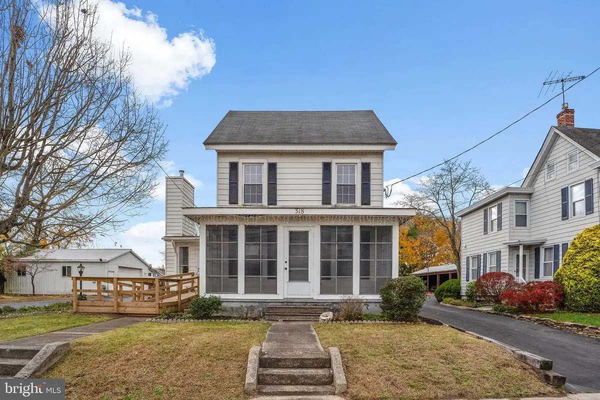 318 S Main St, Elmer, NJ 08318 - Image #1