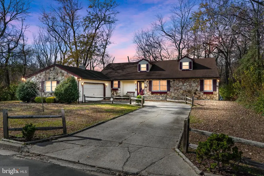 340 S Johnson St, Carneys Point, NJ 08069 - Image #2