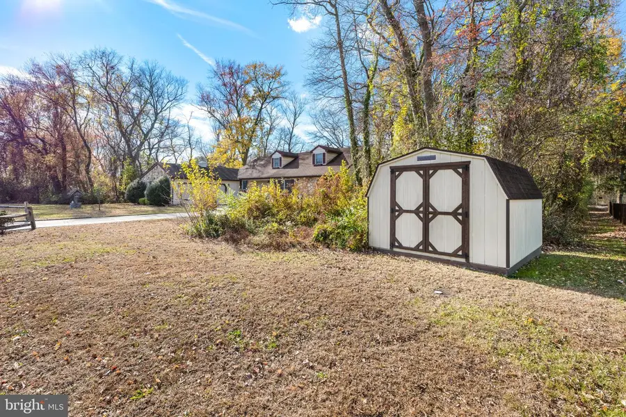 340 S Johnson St, Carneys Point, NJ 08069 - Image #3