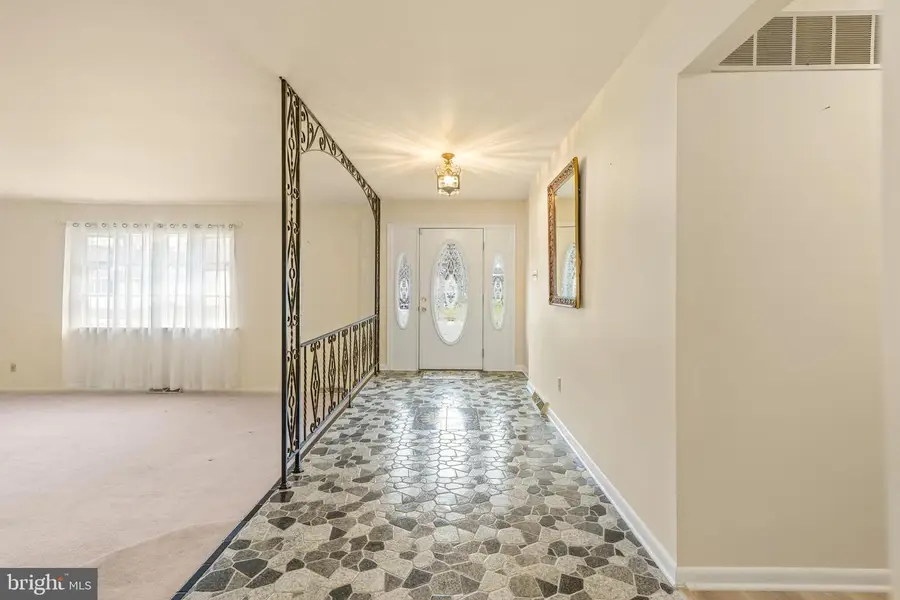 17 King St, Pennsville, NJ 08070 - Image #2