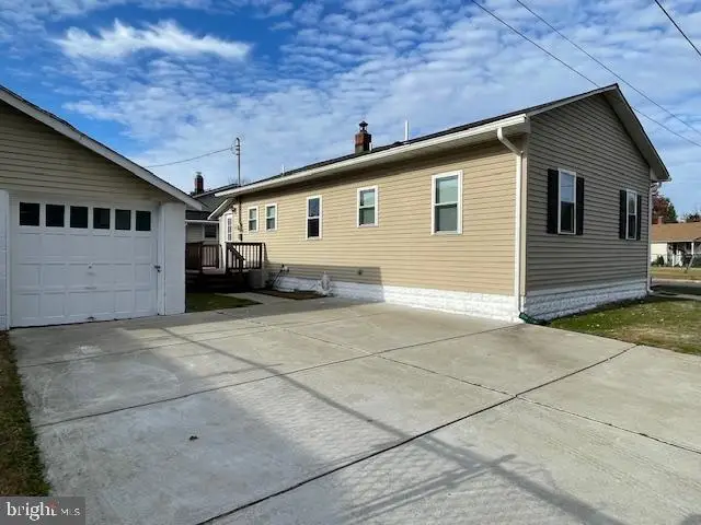 346 Coolidge Ave, Carneys Point, NJ 08069 - Image #3