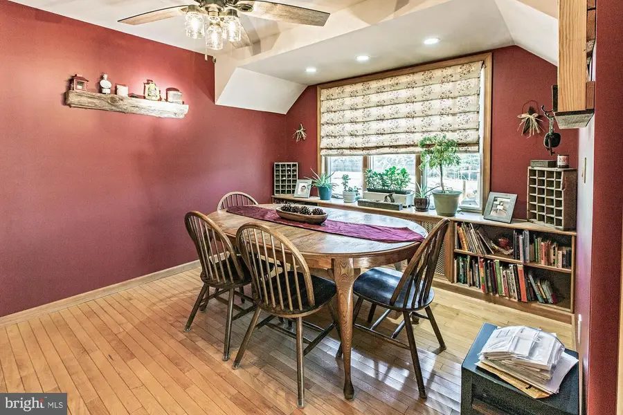 609 Hawks Bridge Road, Carneys Point, NJ 08069 - Image #3