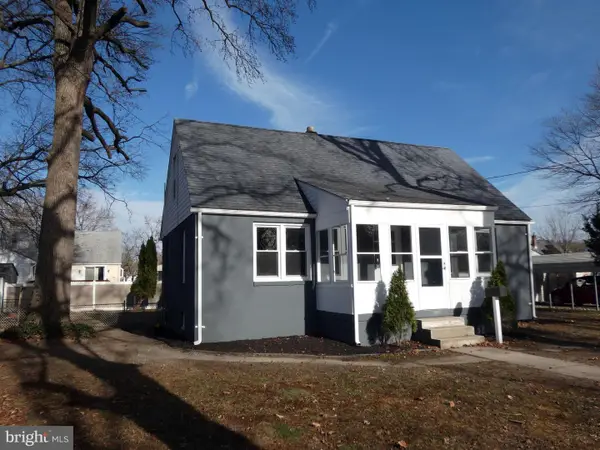 411 Manor Ave, CARNEYS POINT, NJ 08069