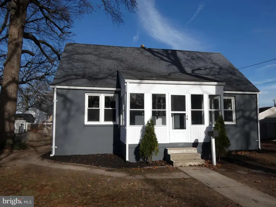 411 Manor Ave, Carneys Point, NJ 08069 - Image #2