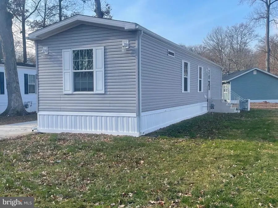 94 White Oaks Dr, Pennsville, NJ 08070 - Image #2