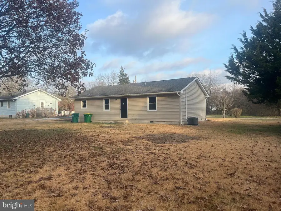 10 N Main St, Pittsgrove, NJ 08318 - Image #2