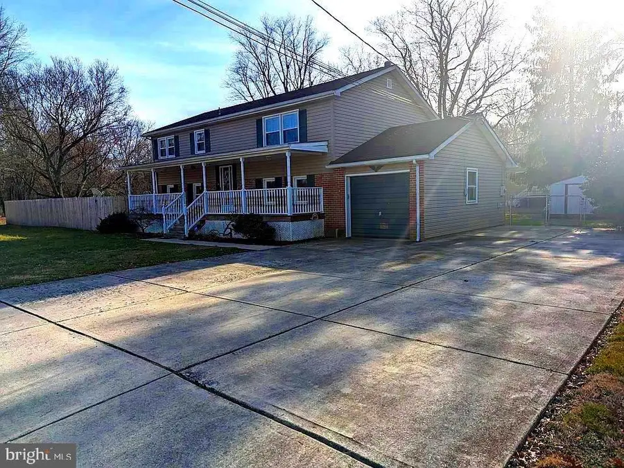 107 Michigan Rd, Pennsville, NJ 08070 - Image #2