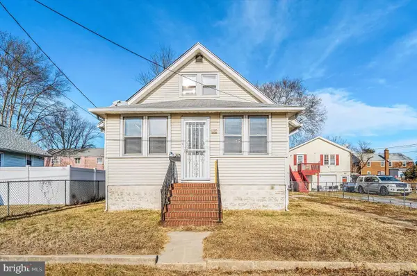 15 E Griffith St, PENNS GROVE, NJ 08069