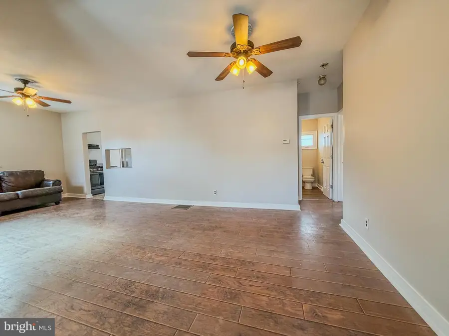 322 Green Ave, Carneys Point, NJ 08069 - #2