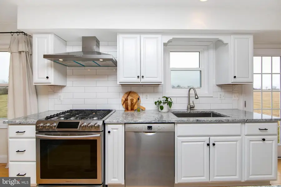 172 Featherbed Ln, Pilesgrove, NJ 08098 - #3