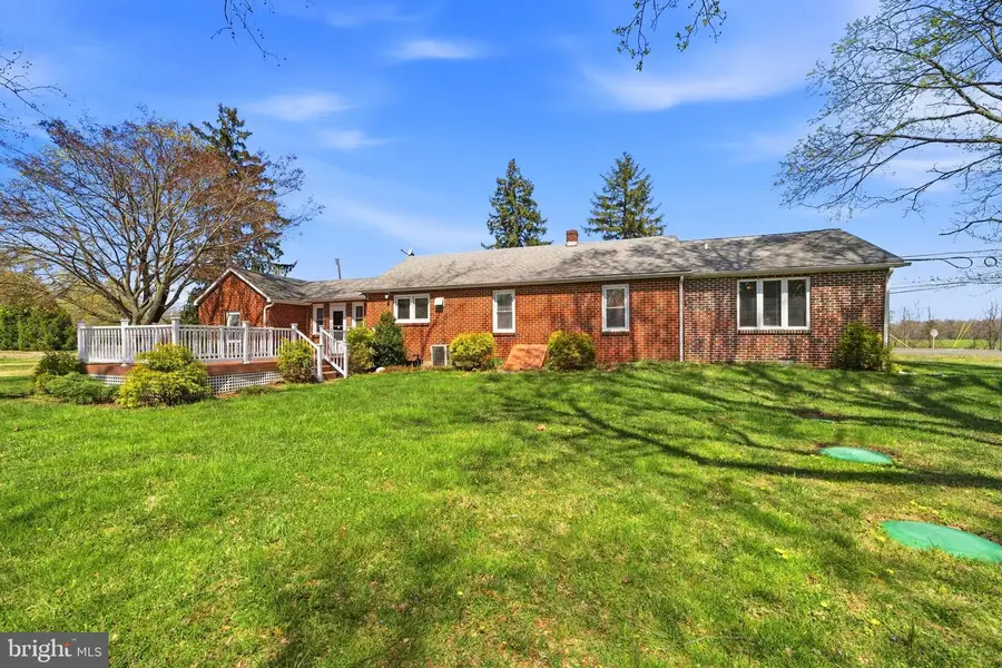 185 N Pennsville Auburn R, Carneys Point, NJ 08069 - #3