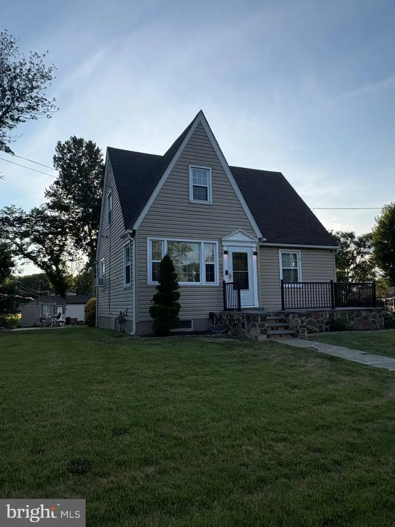 192 Kugler Ave, Carneys Point, NJ 08069 - #1