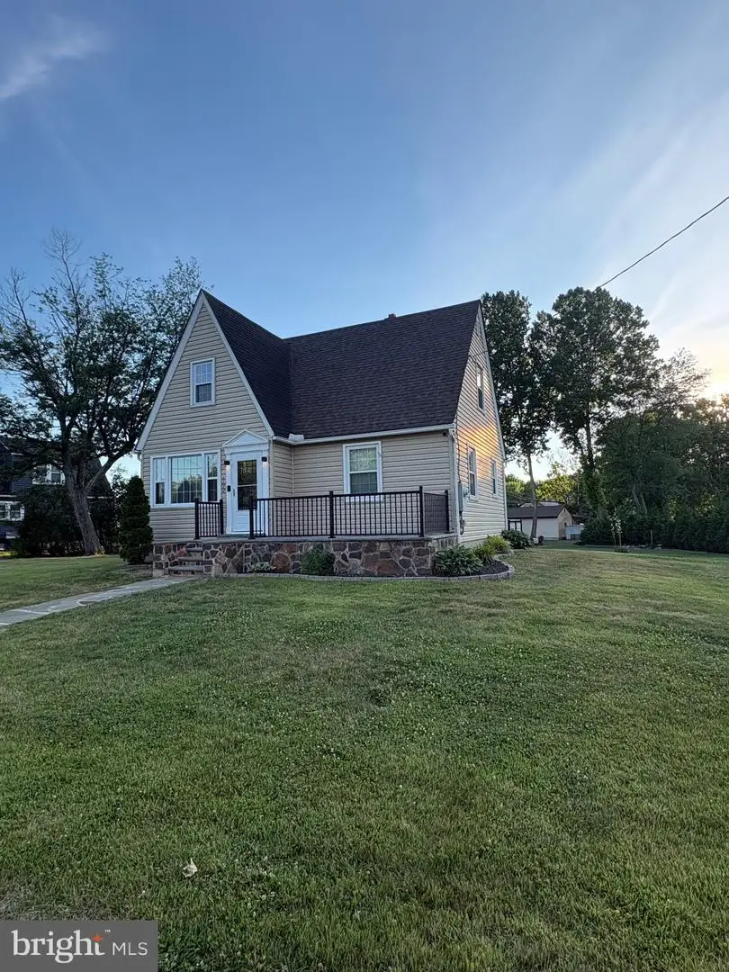 192 Kugler Ave, Carneys Point, NJ 08069 - #2