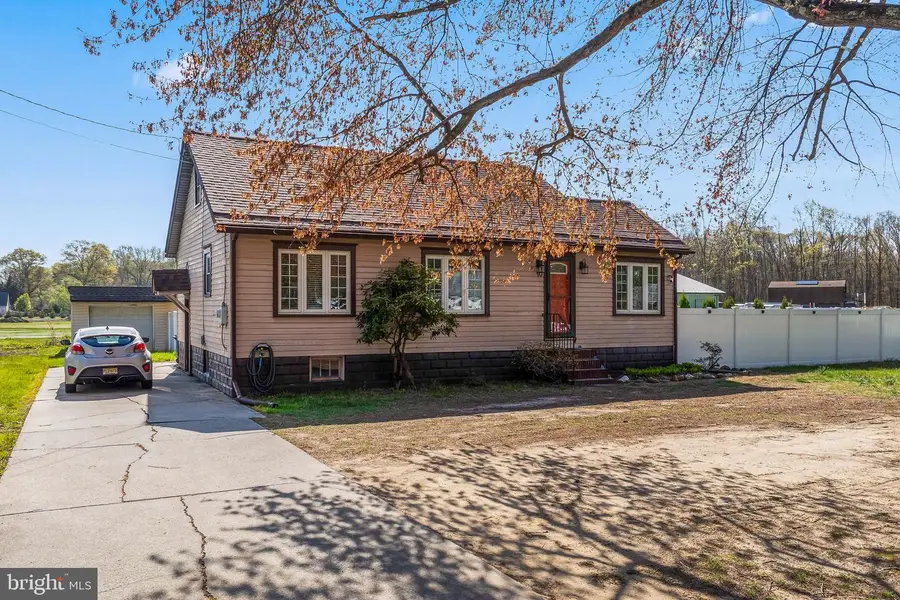 10 S Hook Rd, Pennsville, NJ 08070 - #3
