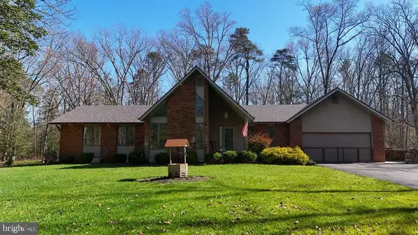 988 Laurel Ln, ELMER, NJ 08318