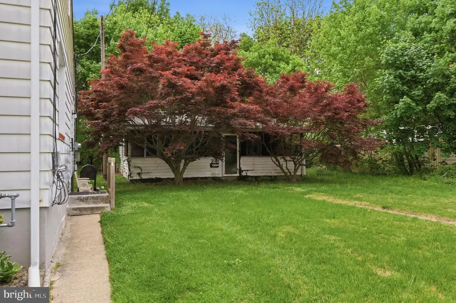 24 Elm St, Salem, NJ 08079 - #3