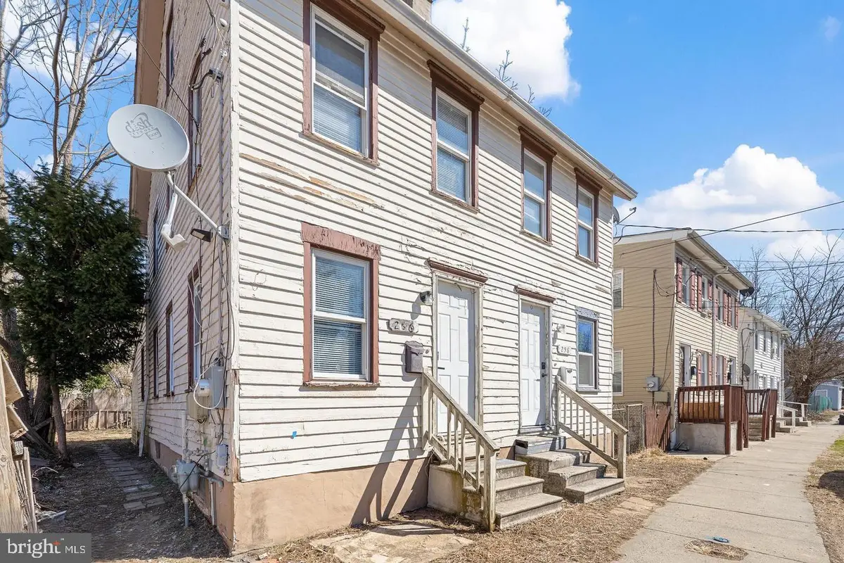 256-258 Sinnickson St, Salem, NJ 08079 - #1