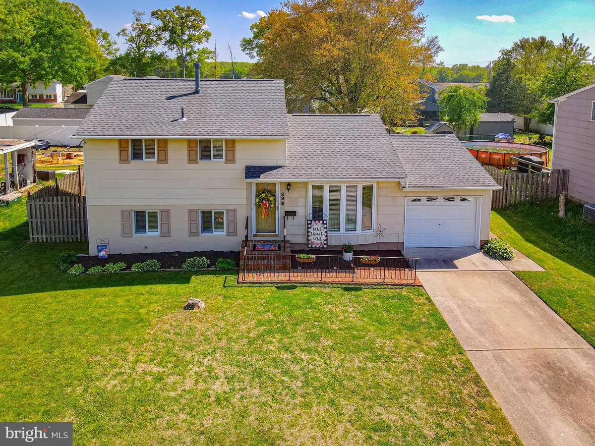 29 Barclay Dr, Pennsville, NJ 08070 - #1