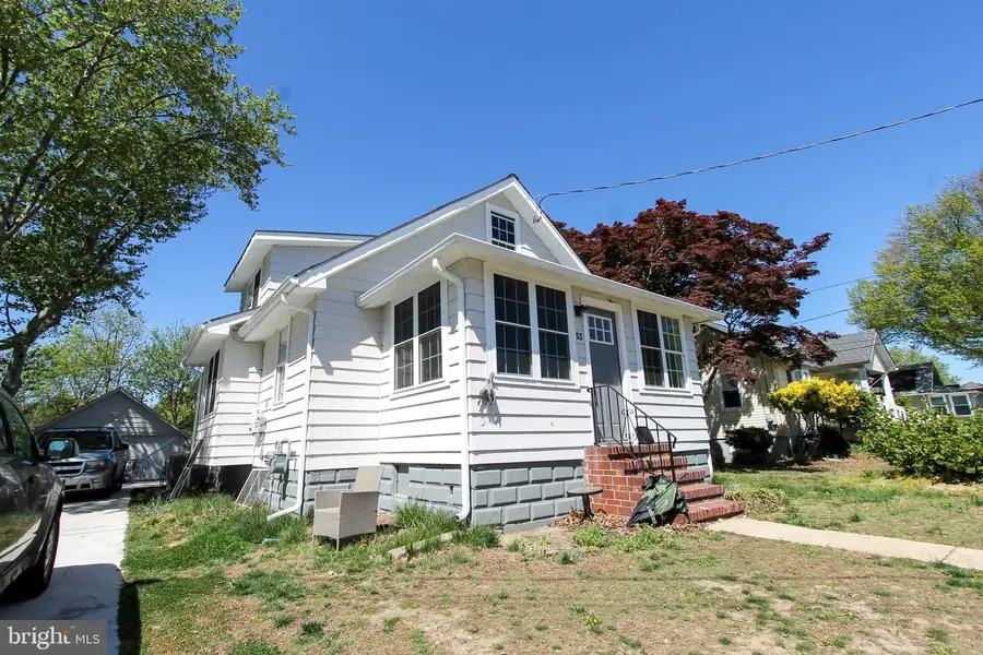 53 Spruce St, Pennsville, NJ 08070 - #2