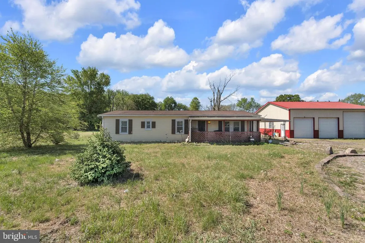 347 Quaker Neck Rd, Salem, NJ 08079 - #1
