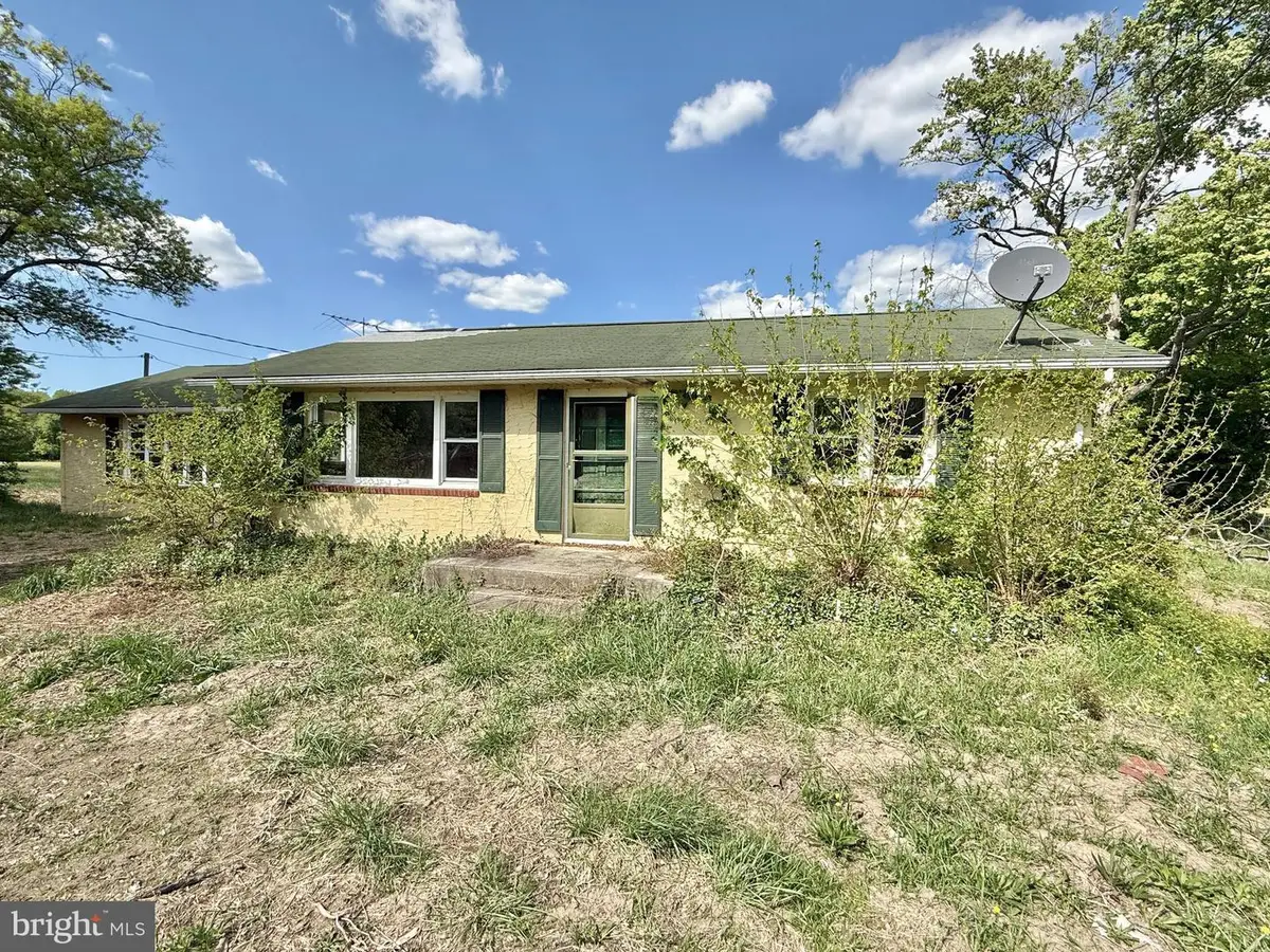 684 Route 40, Elmer, NJ 08318 - #1