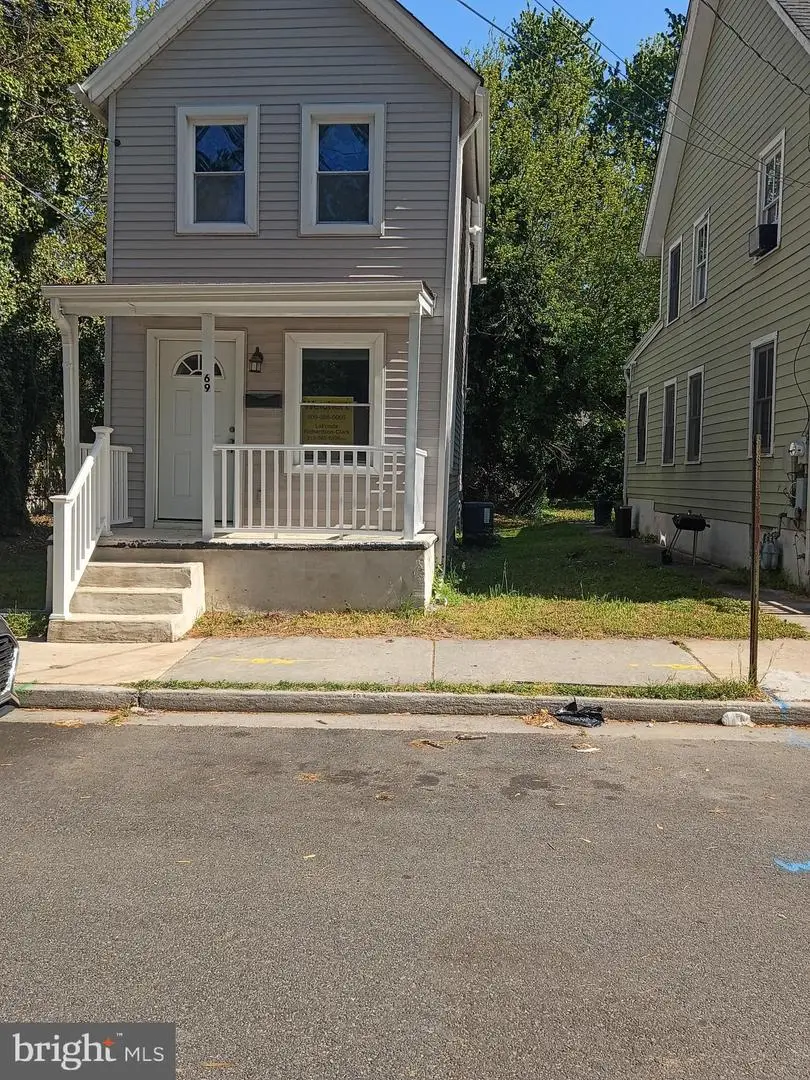 69 Carpenter St, Salem, NJ 08079 - #1