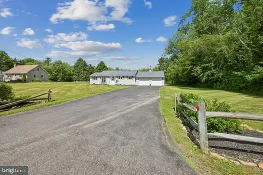 297 Harrisonville Lake Rd, Pilesgrove, NJ 08098 - #2