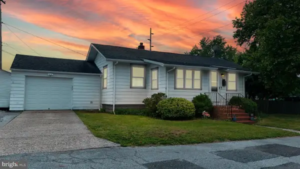 257 G St, CARNEYS POINT, NJ 08069