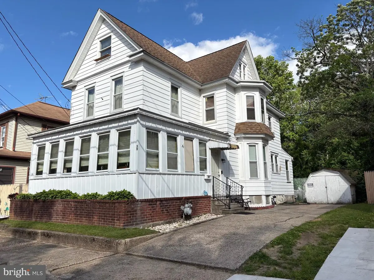 39 Franklin St, Penns Grove, NJ 08069 - #1