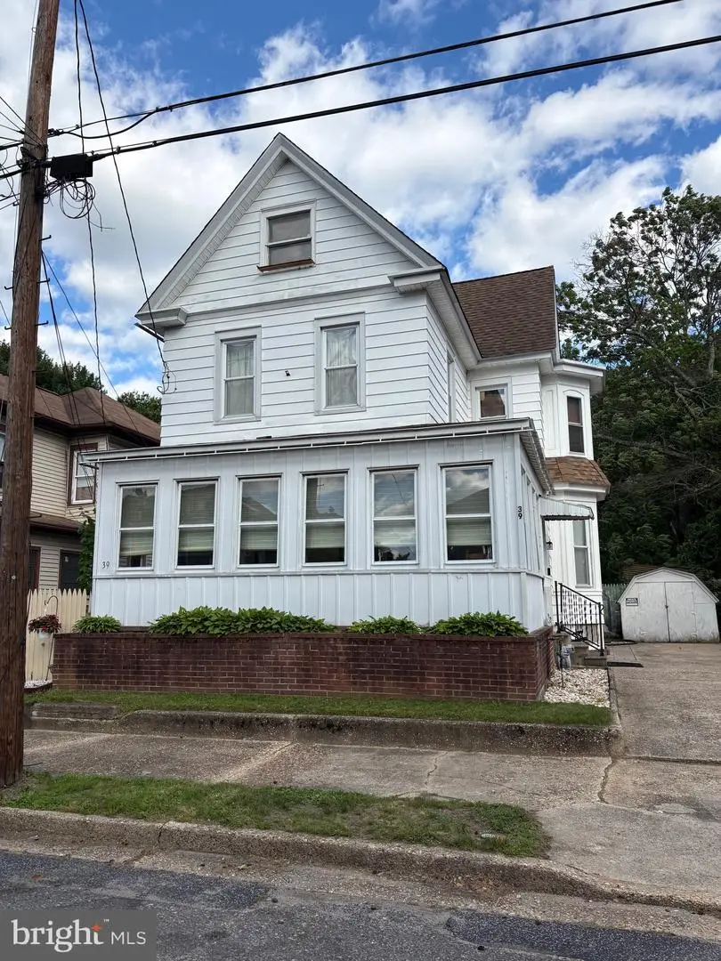 39 Franklin St, Penns Grove, NJ 08069 - #3