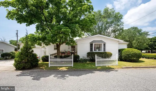 302 Tyler Ave, CARNEYS POINT, NJ 08069