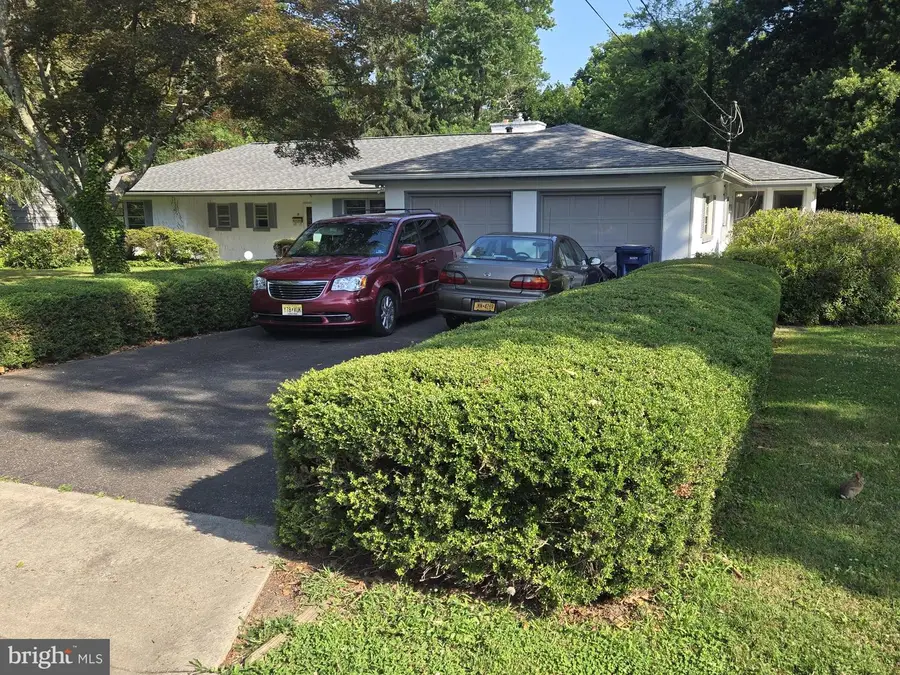 18 Chestnut Dr, Woodstown, NJ 08098 - #3