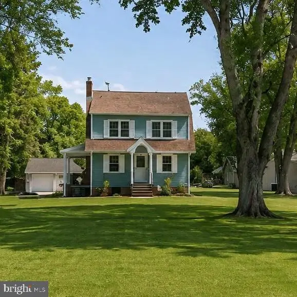 615 Hawks Bridge Road, CARNEYS POINT, NJ 08069